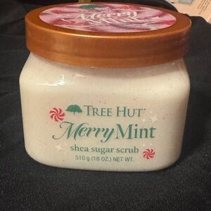 Tree Hut Merry Mint Shea Sugar Scrub - NIP
